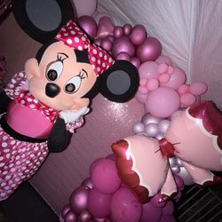 Pink Minnie Mouse