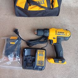 DRILL SET DEWALT 