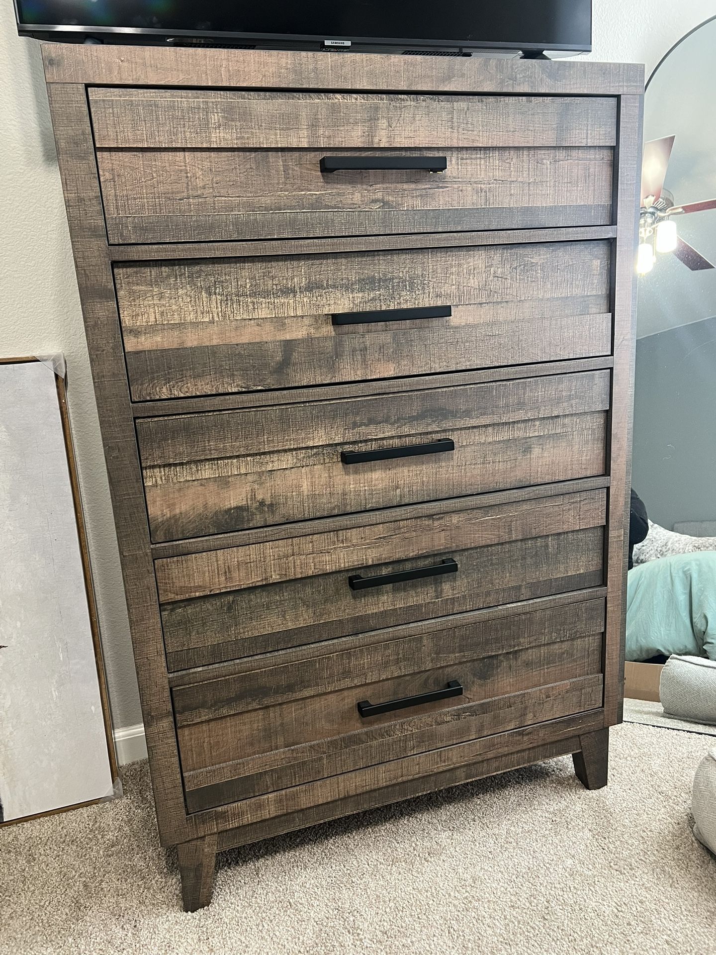Dresser