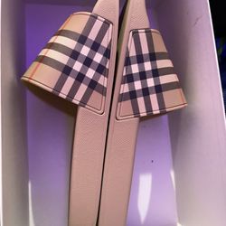 Burberry slides