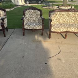 Victorian Sofa Set