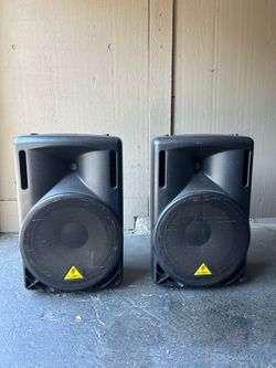 2 Behringer Eurolive B212D 550W 12 inch Powered Speaker