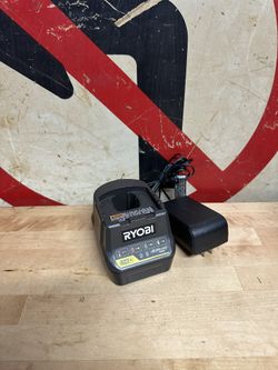 Ryobi + One 18v Charger