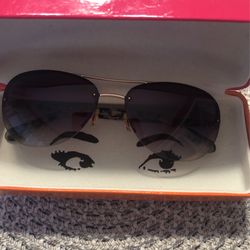 Kate Spade Sunglasses w Case $20