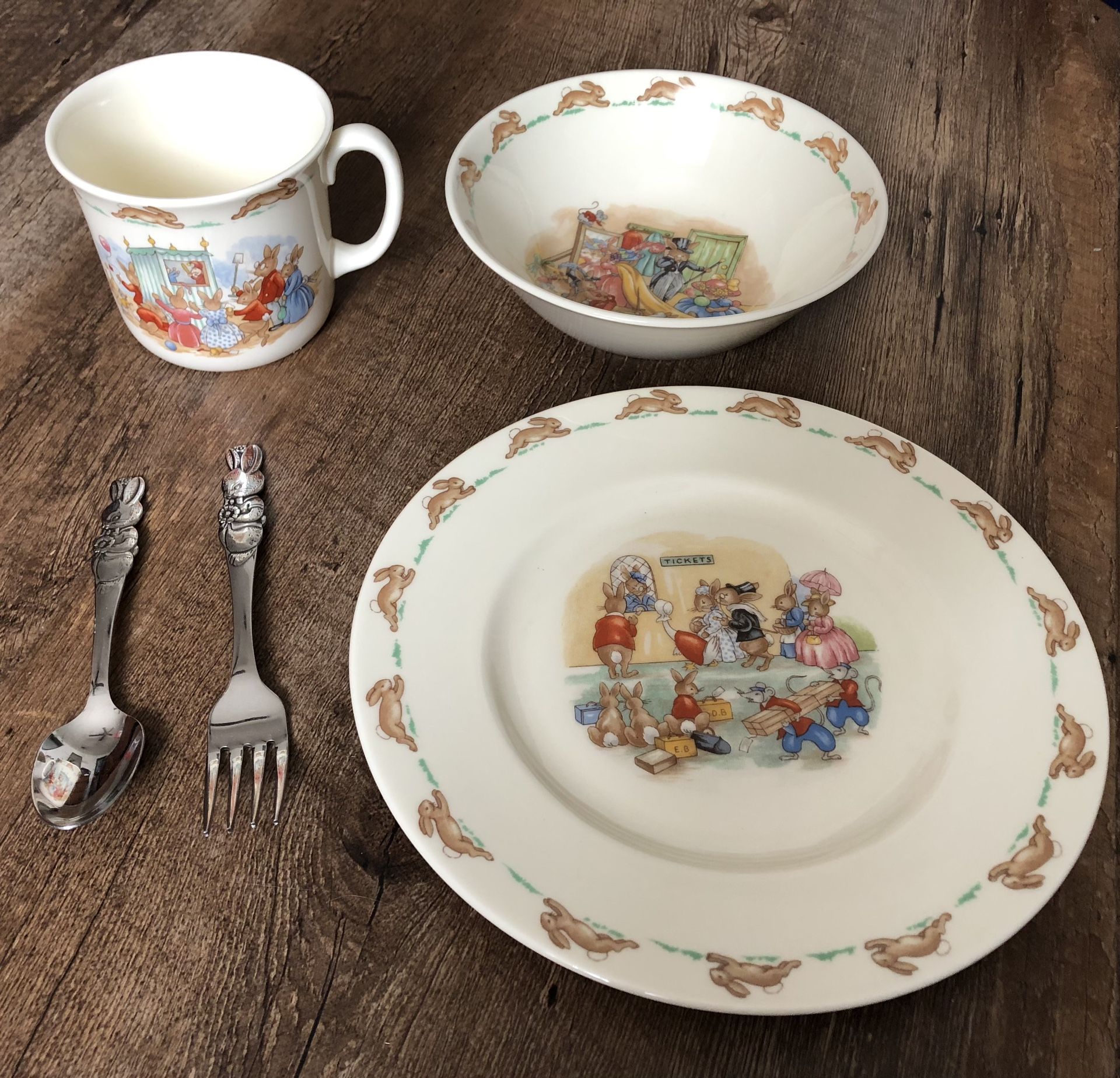 Bunnykins Royal Doulton Tableware LTD 1936