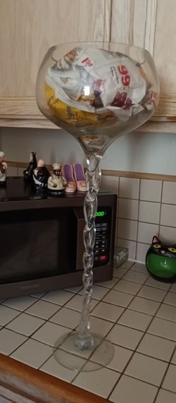 Tall Braided Margarita Glass Decor