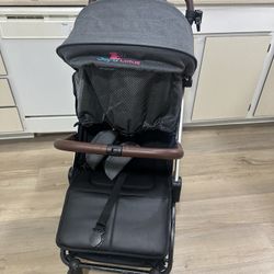 Light Weight Stroller 
