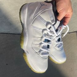 Air Jordan White Size 8.5