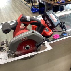 Milwaukee Cir Saw 18volts 