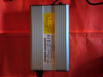 YZ600 Power Charger 100.8V 5A