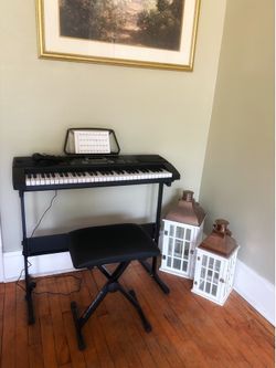 Keyboard with bench