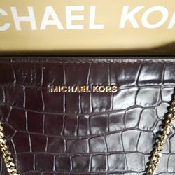 Michael Kors Crossbody Bag