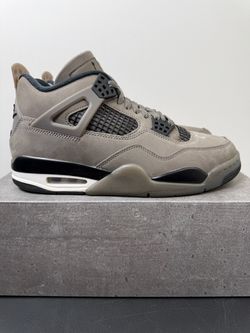 Air Jordan 4 “Cave Stone” Size 9M (Preowned)