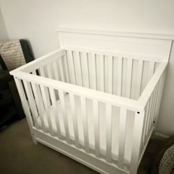 Wooden Baby Crib