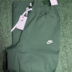 New Nike Green Pants size Large