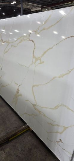 Calacatta Quartz for countertops