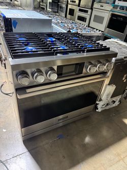 Dacor 36” Stainless Steel Pro-Style Gas Range dual fuel
