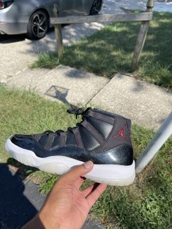 Jordan 11 “72-10”