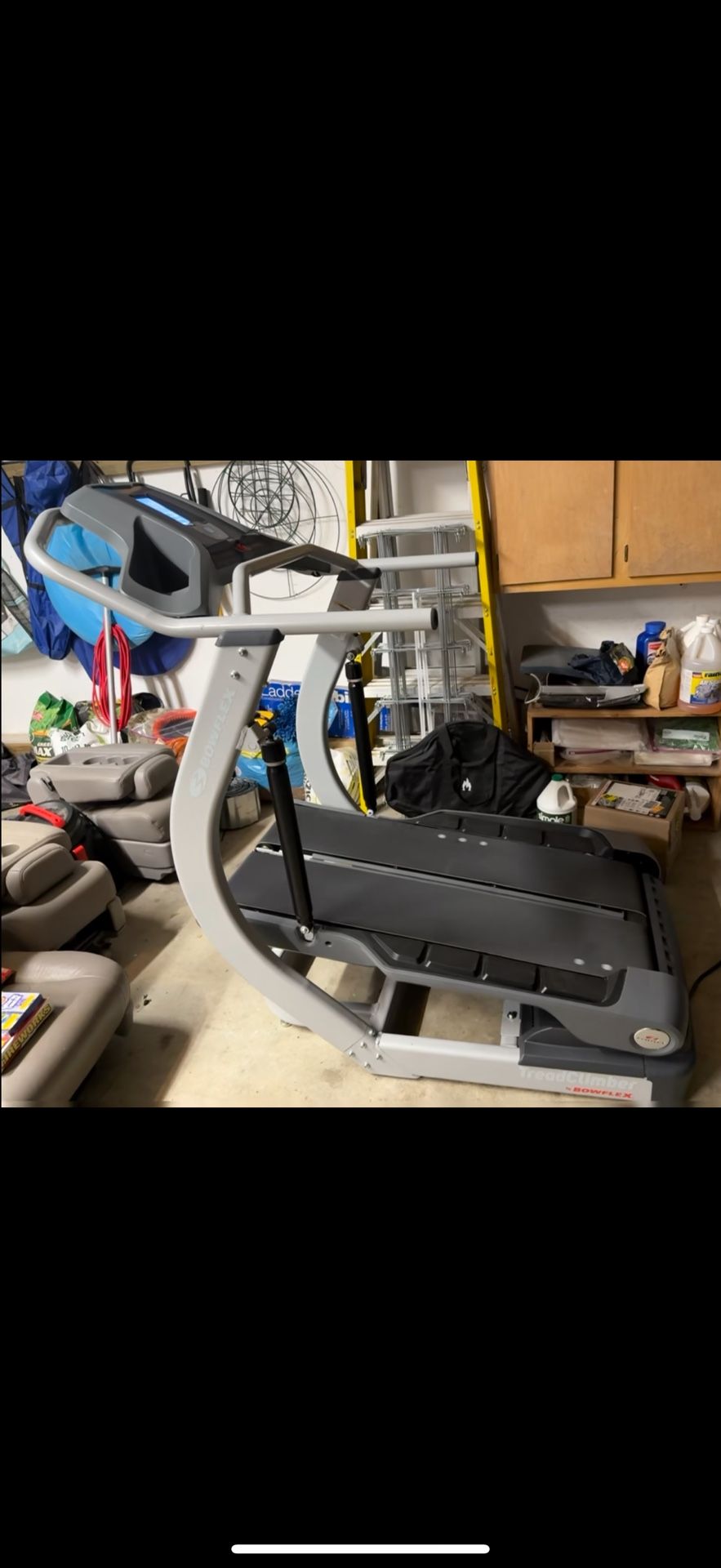 BOWFLEX TREAD CLIMBER TC20