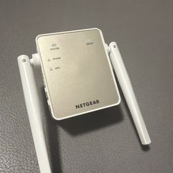 NETGEAR AC1200 Wi-Fi Range Extender - EX6120