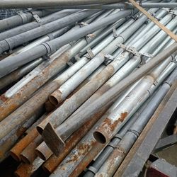 Heavy Duty Fence Post/ Postes De Fence 