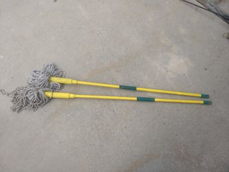 2 used O-Cedar String head mops