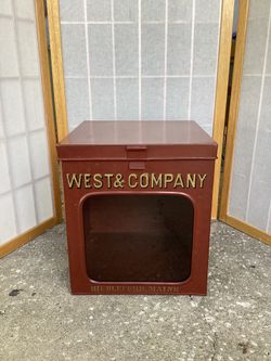 Metal Display Tin (2) Available