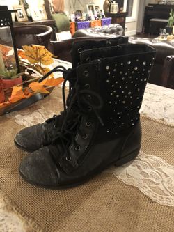 Girl boots