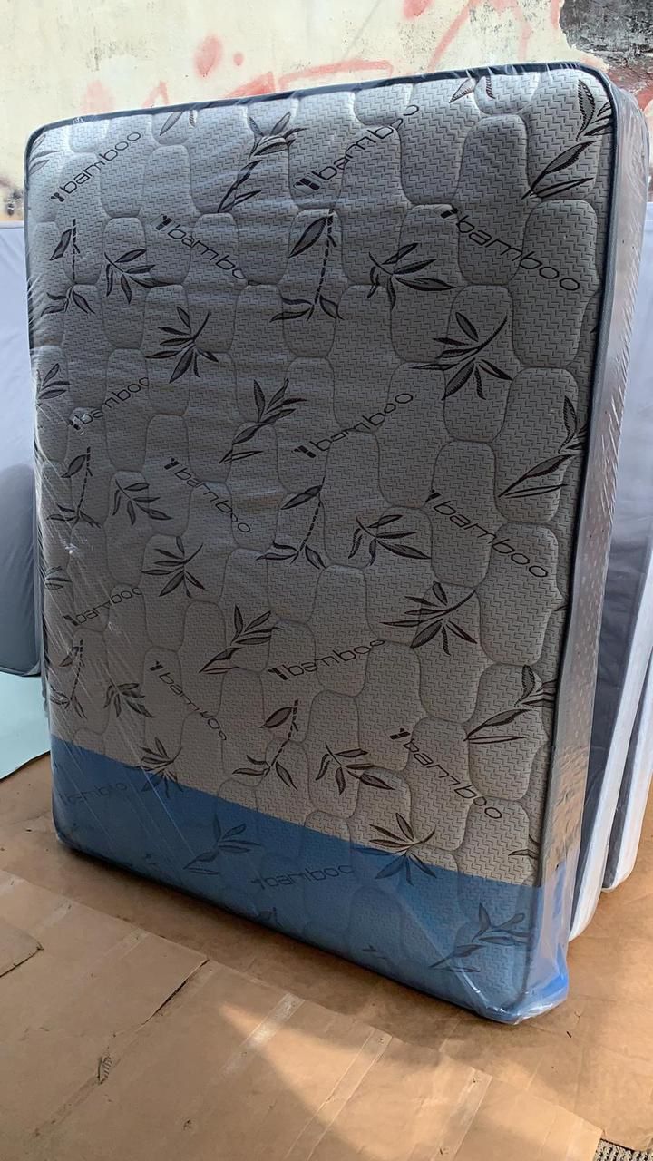 Colchón pillowtop queen . Brand new