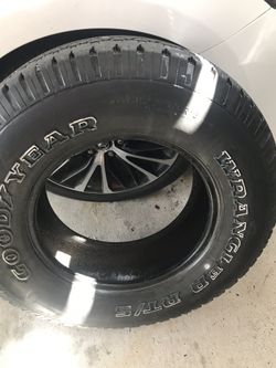 255/70/16 Goodyear tire