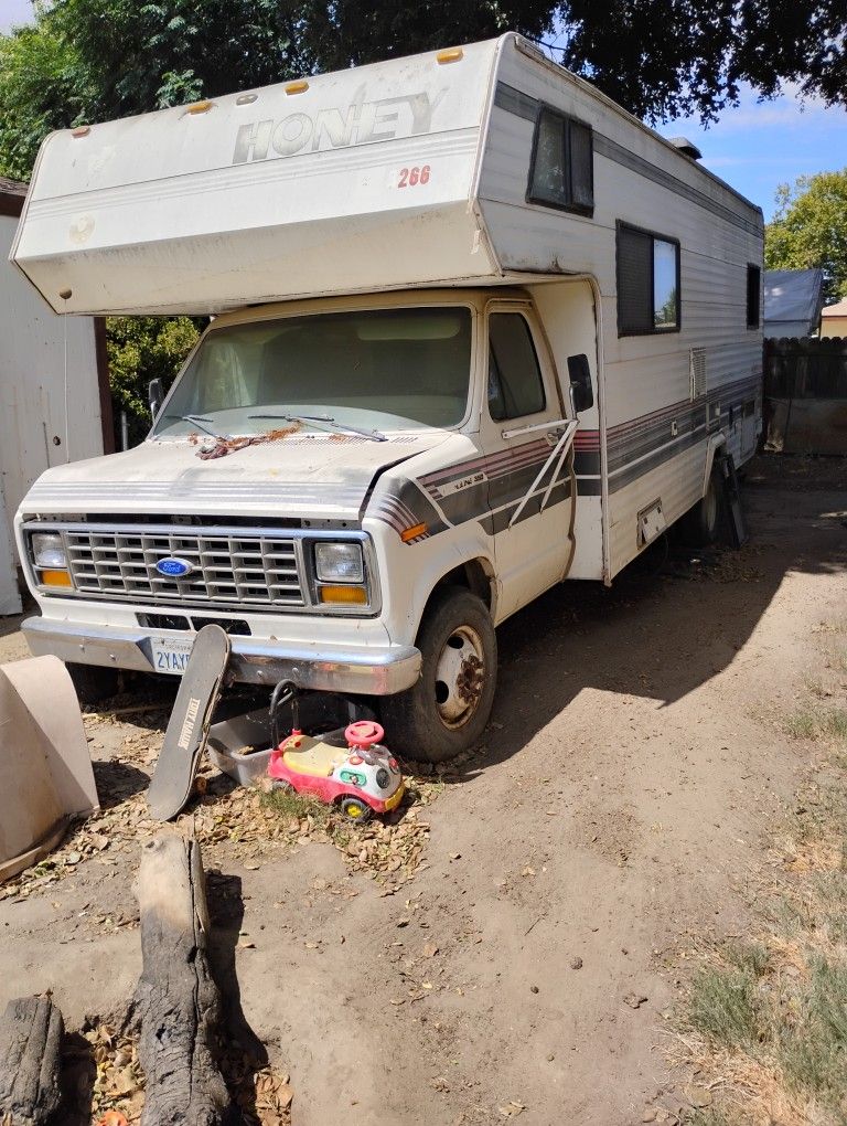 1987 Honey Rv Only 38000 Miles