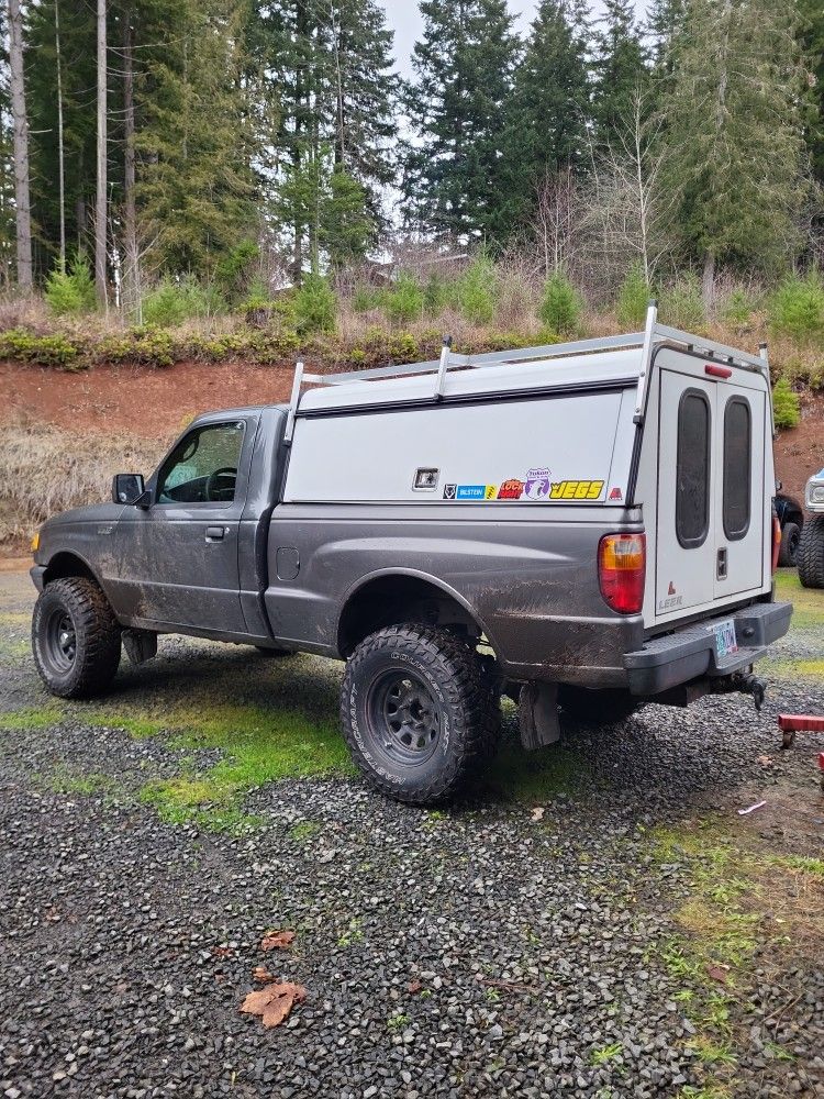 08 Mazda B2300