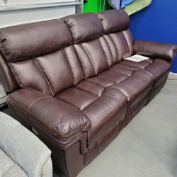 🩵 Top Grain Leather Power Reclining Sofa With Powered Head Tilt - Brand New - Last One - Special Offer Up Price