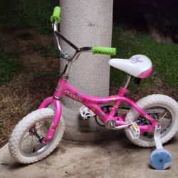 12" Almost New Kids Bike With Training Wheels 