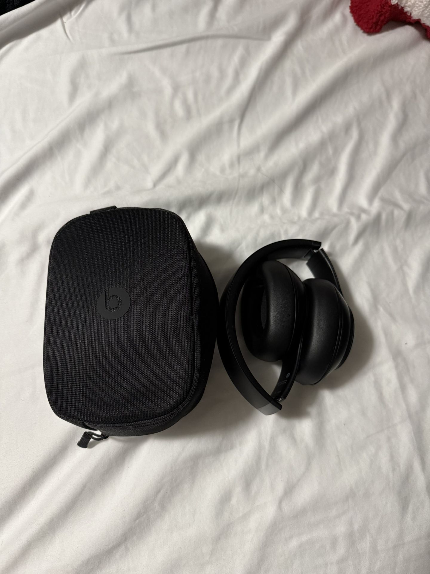 Beats Studio Pros 