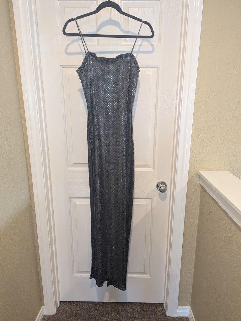 GOWN