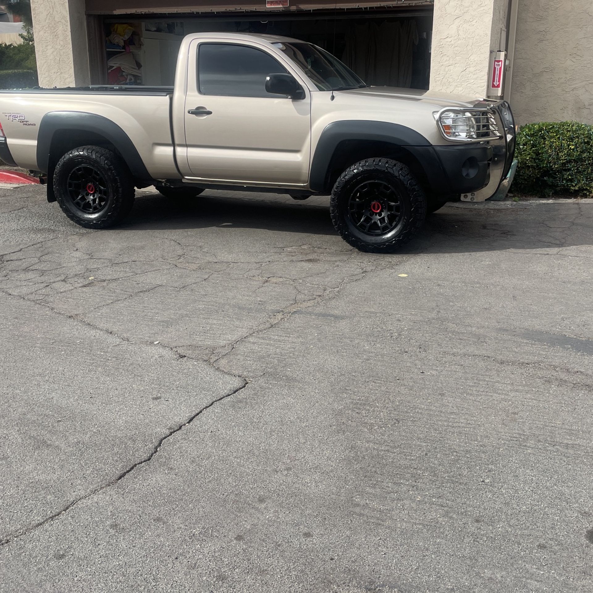 Toyota Tacoma