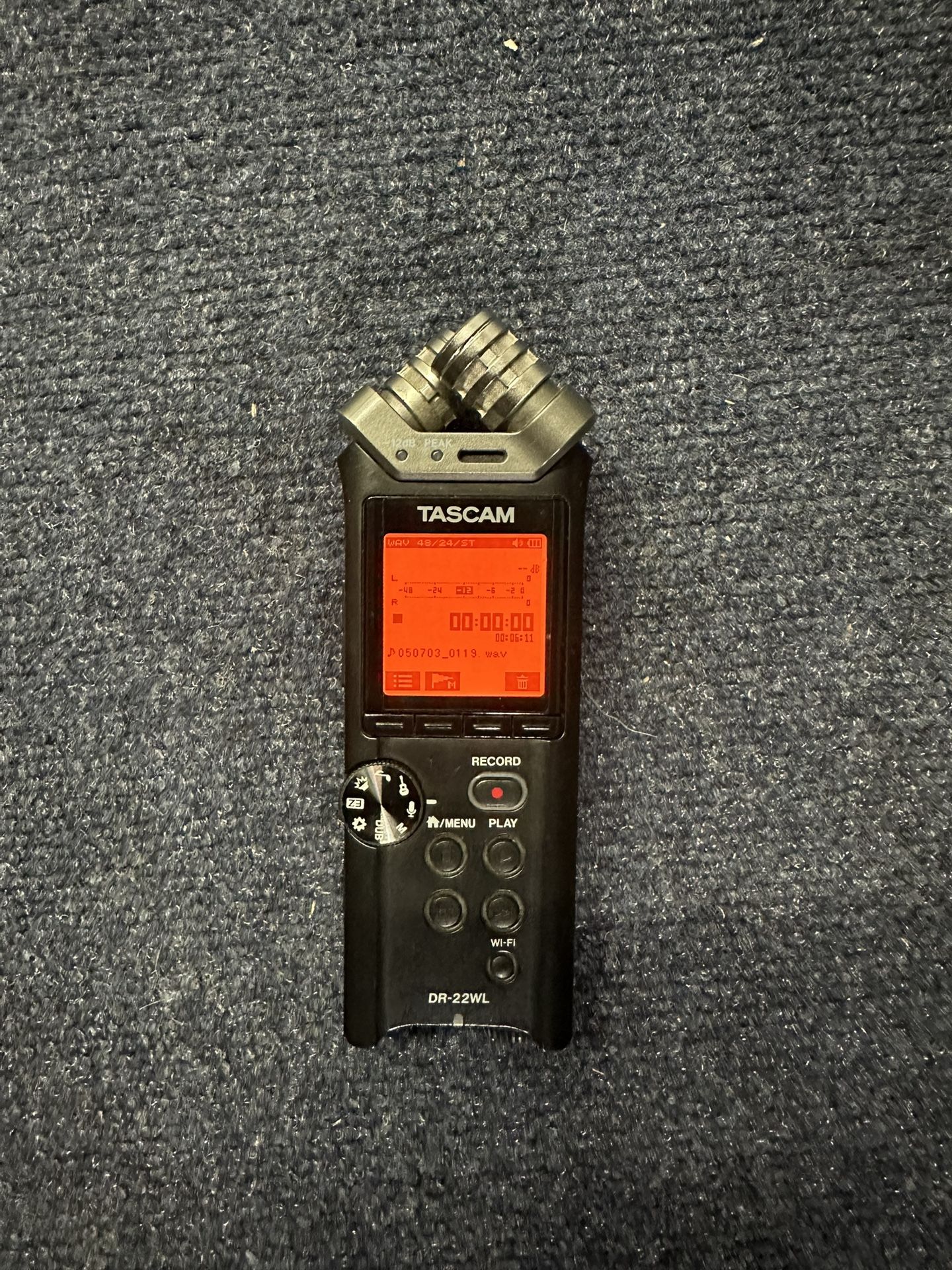TASCAM AUDIO RECORDER DR-22WWL