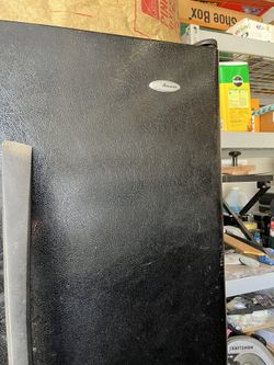 Amana refrigerator Black