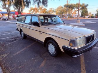 1986 Volvo 240DL