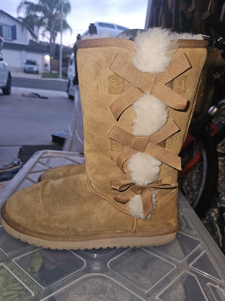 UGG koolaburra Suede Boots