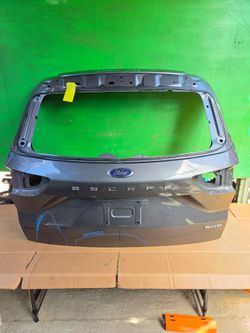 TAILGATE  ESCAPE  2021 2022 2023 2024 2025 OEM