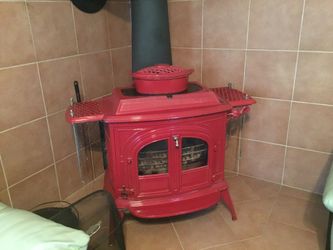 Cast iron stove Cast iron stove