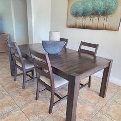 Dining Set For Six People