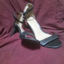 Naturalizer Heels 