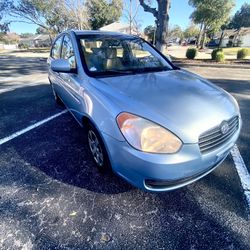 2010 Hyundai Accent