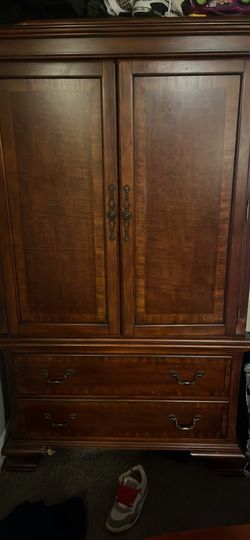 Armoire Closet 