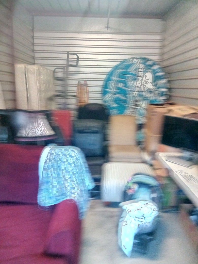 Entire storage unit