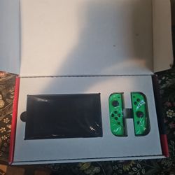 Switch With 5 Games (Picture) With Extended Memory But 1 Working Controller 
