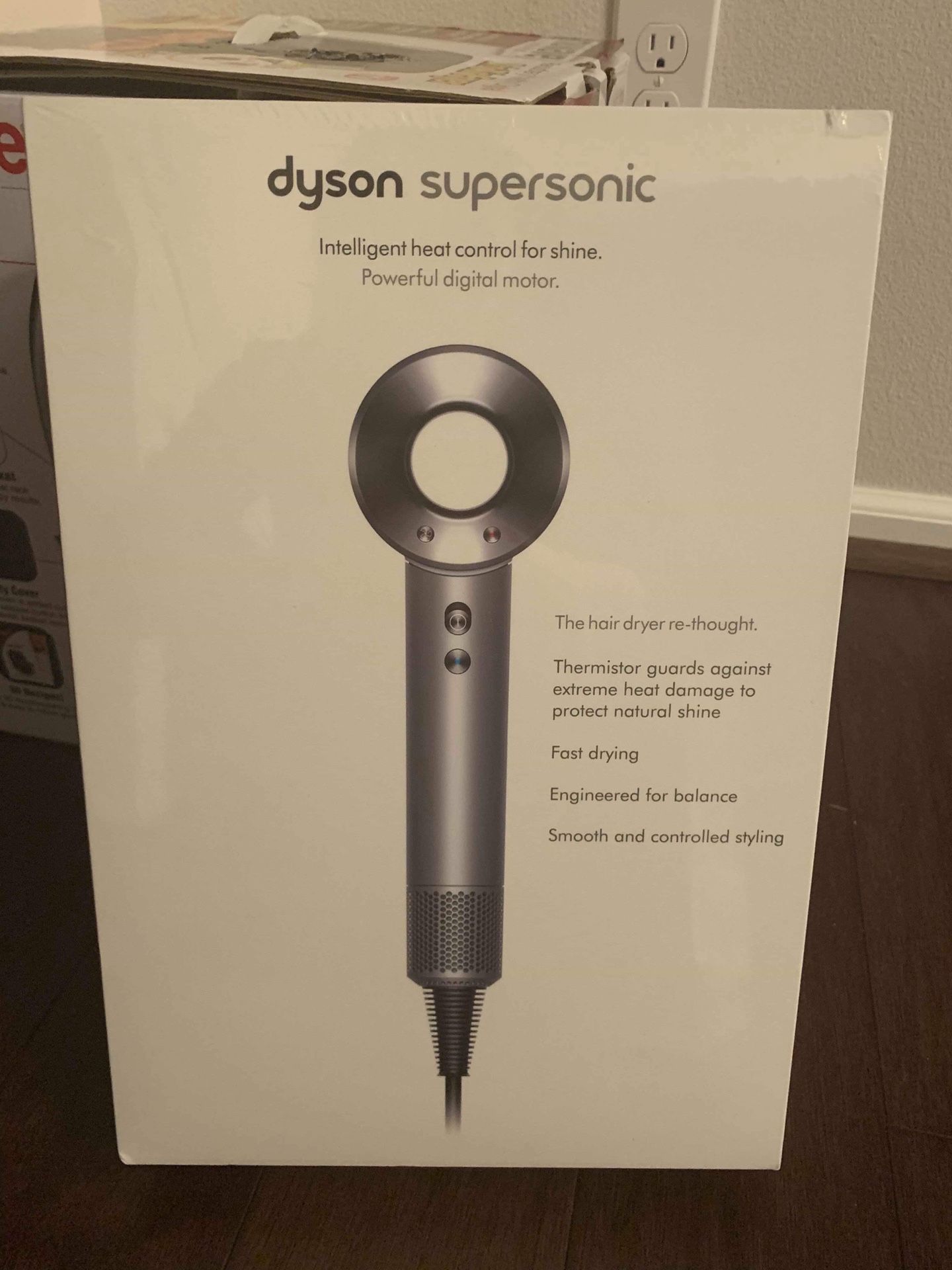 Dyson supersonic (Brand new)